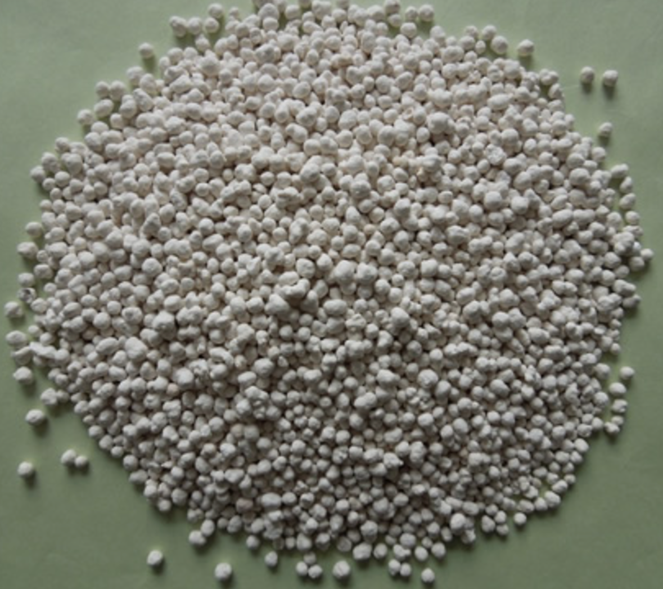 Granular deicing material